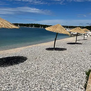 Apartamento By The Sea, Pula