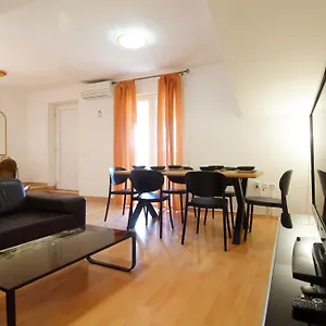Apartamento Suitable Summer, Pula